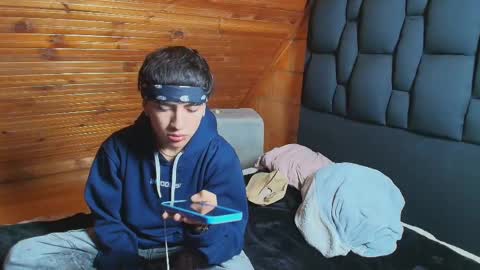 Snapshot of thiago_n_sam chatting on 8, 11, 2025 thiago_n_sam online show from 8, 11, 2025