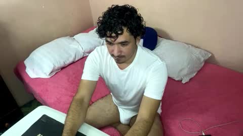 Snapshot of thiagodeseo chatting on 18, 10, 2025 thiagodeseo online show from 18, 10, 2025