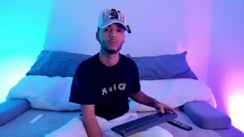 Snapshot of thiagoferreti_ chatting on 16, 6, 2026 ThiagoFerreti online show from 16, 6, 2026