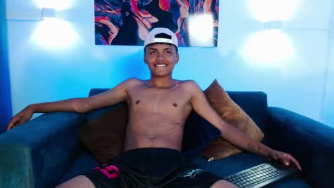 Thiago online show from 28, 3, 2026