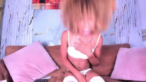 Thiana Rogers online show from 28, 4, 2026