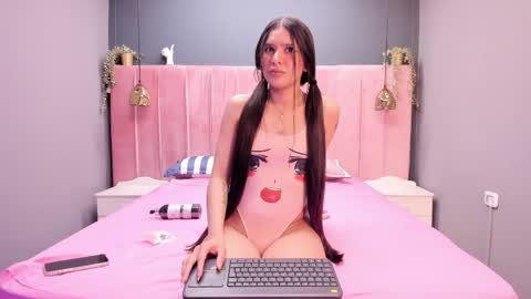 Snapshot of thiara_gh chatting on 17, 4, 2026 thiara_gh online show from 17, 4, 2026