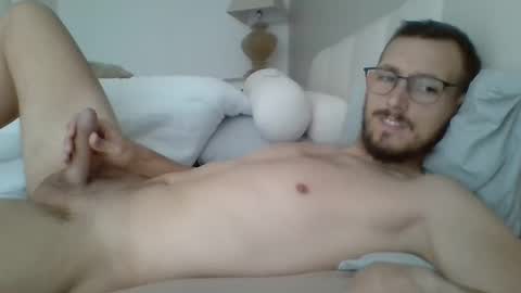 Snapshot of thib9223 chatting on 31, 3, 2026 thib9223 online show from 31, 3, 2026