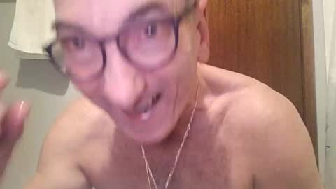 Snapshot of thick2handcurve chatting on 4, 12, 2024 thick2handcurve online show from 4, 12, 2024