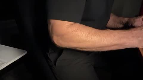 Snapshot of thickcock_9 chatting on 16, 11, 2025 thickcock_9 online show from 16, 11, 2025