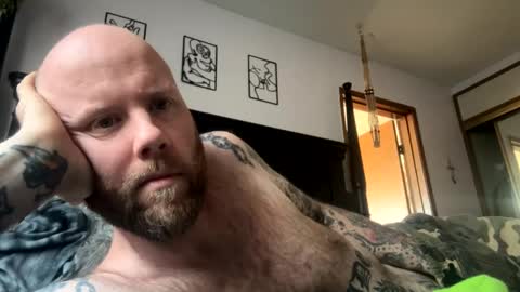 CaliLove916 online show from 6, 12, 2024