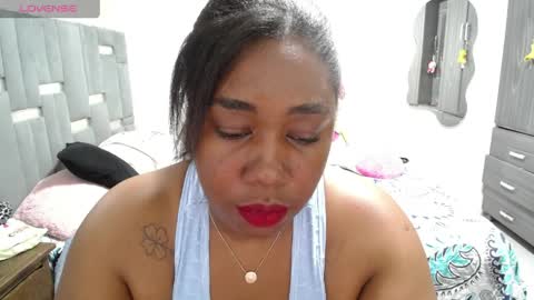 XIOMARA  online show from 27, 4, 2026