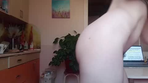 MilkyChoco online show from 25, 9, 2025