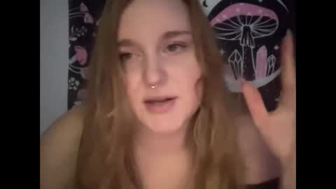 Ariel online show from 25, 1, 2025