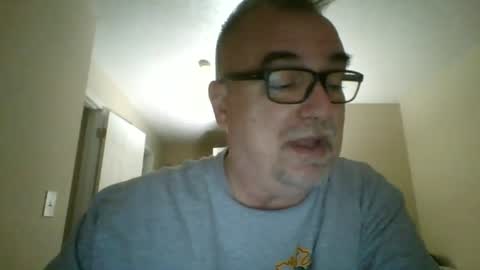 Snapshot of thickwhiteload chatting on 27, 6, 2026 thickwhiteload online show from 27, 6, 2026