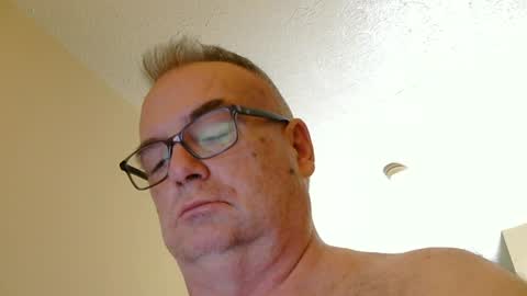 Snapshot of thickwhiteload chatting on 2, 8, 2026 thickwhiteload online show from 2, 8, 2026