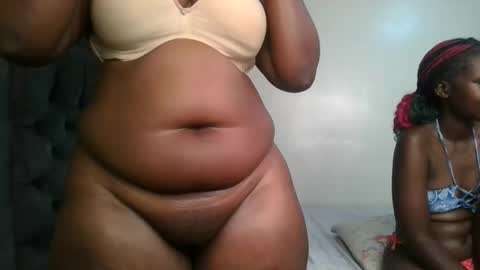 Snapshot of thicky_rue chatting on 11, 6, 2026 Rue online show from 11, 6, 2026
