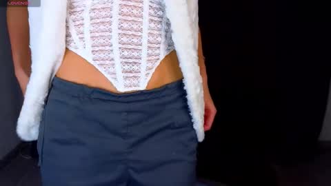 Snapshot of thief_of_hearts_ chatting on 4, 10, 2025 thief_of_hearts_ online show from 4, 10, 2025