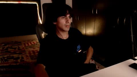 thieves_us online show from 3, 3, 2025