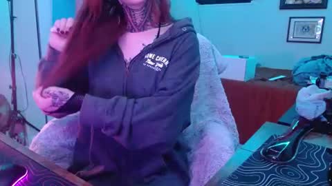 Snapshot of thighsnacks chatting on 8, 7, 2026 snacks online show from 8, 7, 2026