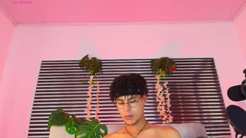Thiago Saenzz online show from 6, 6, 2026