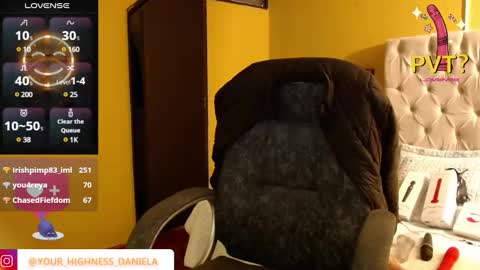 Snapshot of thin__tatto_ chatting on 9, 3, 2025 MADAME online show from 9, 3, 2025