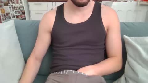 Snapshot of thinboy2 chatting on 27, 9, 2025 Thinboy2 online show from 27, 9, 2025