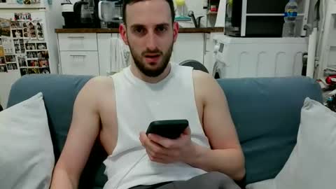 Snapshot of thinboy2 chatting on 9, 1, 2026 Thinboy2 online show from 9, 1, 2026