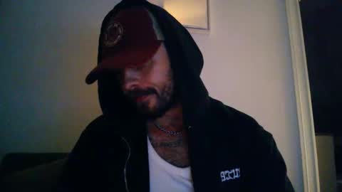 Thinking About This New Girl online show from 26, 11, 2025