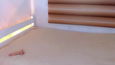 LAURA online show from 25, 3, 2026