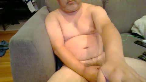 Snapshot of thiscumsforyou chatting on 1, 2, 2026 thiscumsforyou online show from 1, 2, 2026