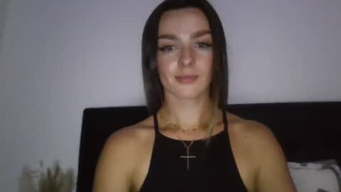 thisgirl_x online show from 21, 7, 2026