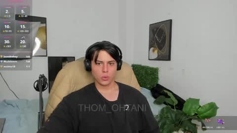 Snapshot of thom_ohtani chatting on 7, 6, 2026 thom_ohtani online show from 7, 6, 2026