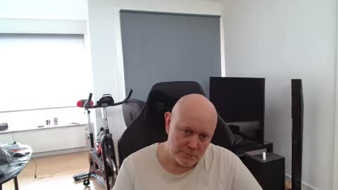 thomas315627 online show from 10, 5, 2026