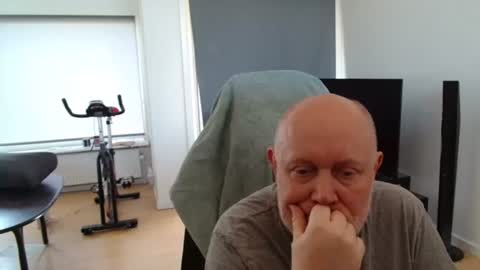 Snapshot of thomas806035 chatting on 26, 6, 2026 thomas806035 online show from 26, 6, 2026