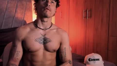 Snapshot of thomas_fit1 chatting on 21, 9, 2025 Thomas 3 JUST STAY AND BE MY LAST LOVE online show from 21, 9, 2025