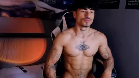 Thomas 3  JUST STAY AND BE MY LAST LOVE online show from 22, 4, 2026