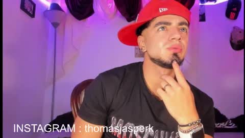 Snapshot of thomas_k7 chatting on 27, 5, 2026 Thomas online show from 27, 5, 2026
