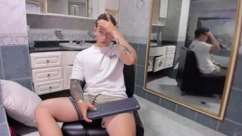 Thomas online show from 19, 9, 2025