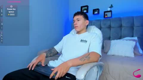 Thomas online show from 15, 12, 2025