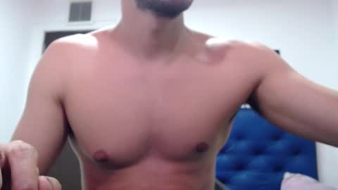 Snapshot of thomas_neuman chatting on 30, 1, 2025 Thomas online show from 30, 1, 2025