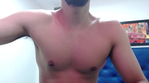 Snapshot of thomas_neuman chatting on 2, 2, 2025 Thomas online show from 2, 2, 2025