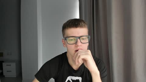 Tomas online show from 2, 12, 2024