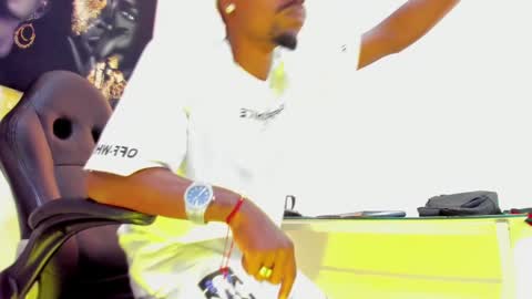 Thomas online show from 23, 2, 2025