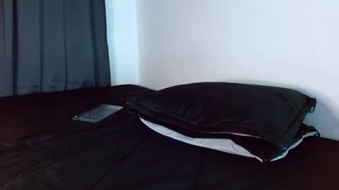 Snapshot of thomas_spellman chatting on 12, 4, 2026 thomas_spellman online show from 12, 4, 2026