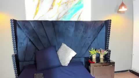 thomas_woolf online show from 20, 7, 2026