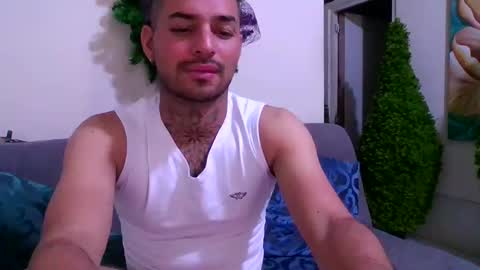 Snapshot of thomassmith2023 chatting on 11, 12, 2024 thomas smith online show from 11, 12, 2024