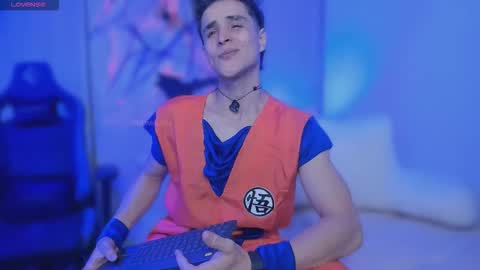 Thom Klein online show from 28, 10, 2025