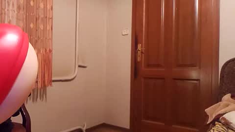 Thongsandstocking online show from 2, 11, 2025