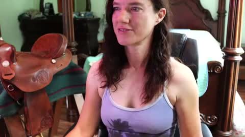 ThornburyRose online show from 24, 6, 2026