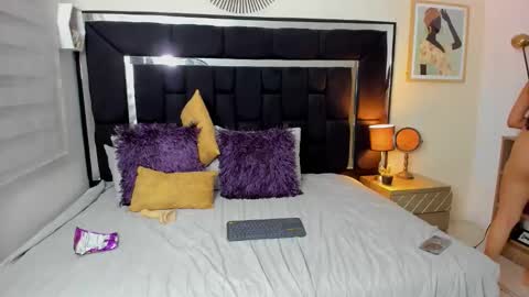 thriana online show from 21, 4, 2026