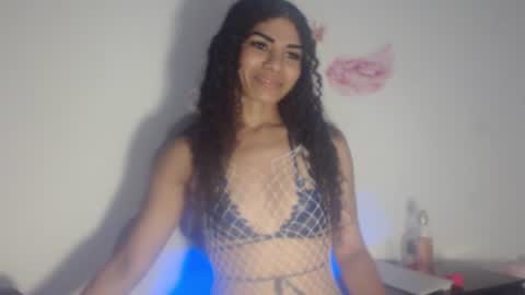 Snapshot of thrisnalia chatting on 27, 7, 2026 thrisnalia online show from 27, 7, 2026
