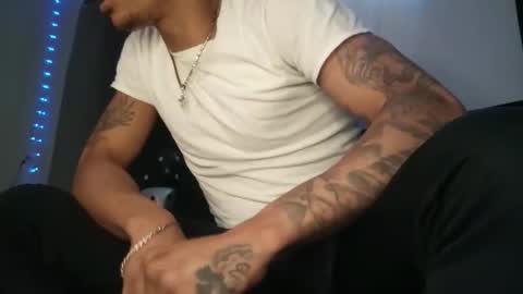 ThroatTaker4l  online show from 2, 2, 2026