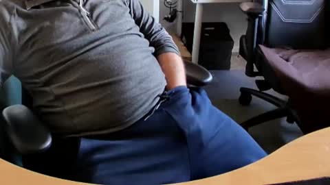 Snapshot of throbbingbrain chatting on 24, 2, 2025 Rob online show from 24, 2, 2025