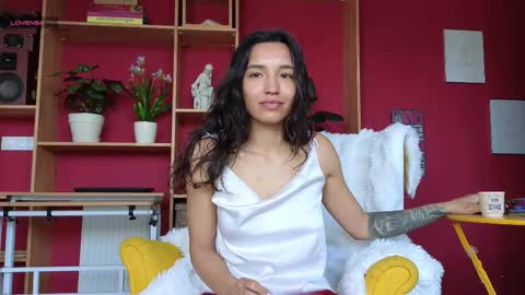 tia_j online show from 15, 3, 2026